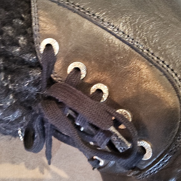 Chanel Navy Vintage Booties Boucle Tweed + Leather with Chain Size 42 - Picture 6 of 10